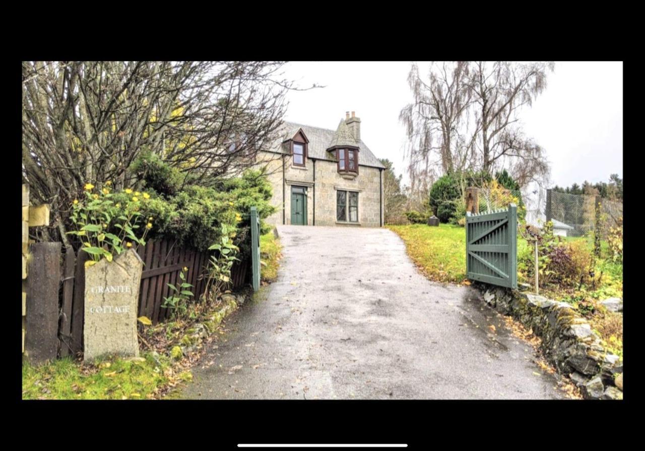 Granite Cottage Nethy Bridge Exterior photo